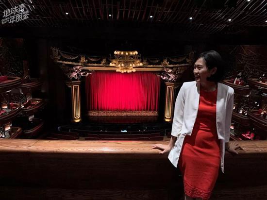 △ 2019年10月，梁铭轩在迪拜歌剧院。